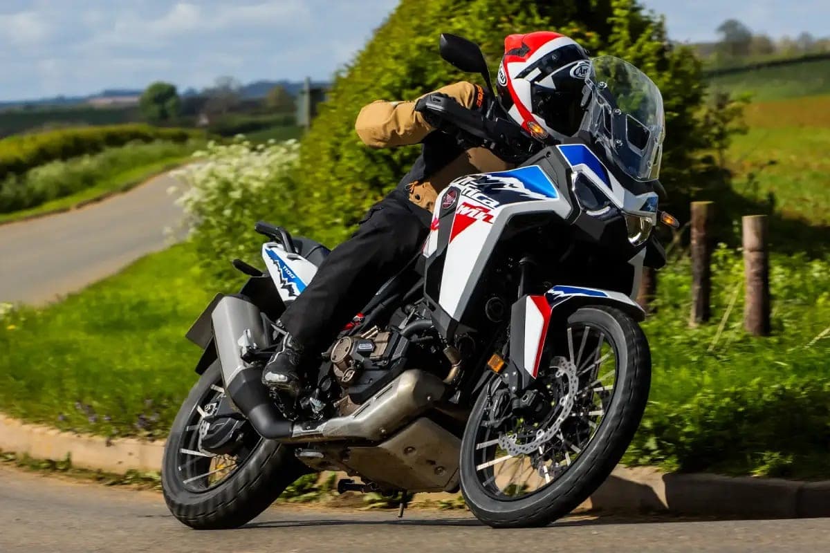 Honda CRF1100L Africa Twin photo 5